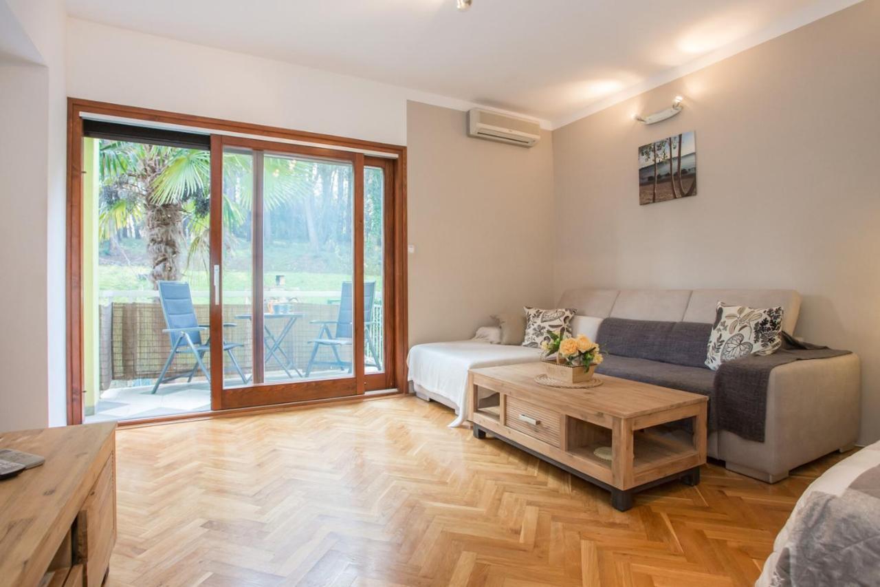 Apartment Mauro Poreč Dış mekan fotoğraf